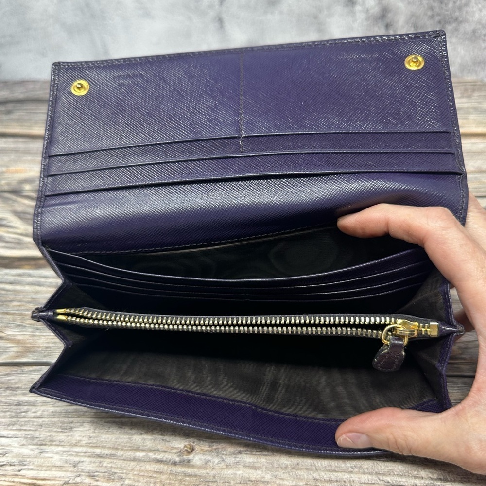 Prada Saffiano Leather Wallet Purple EUC - Picture 5 of 16